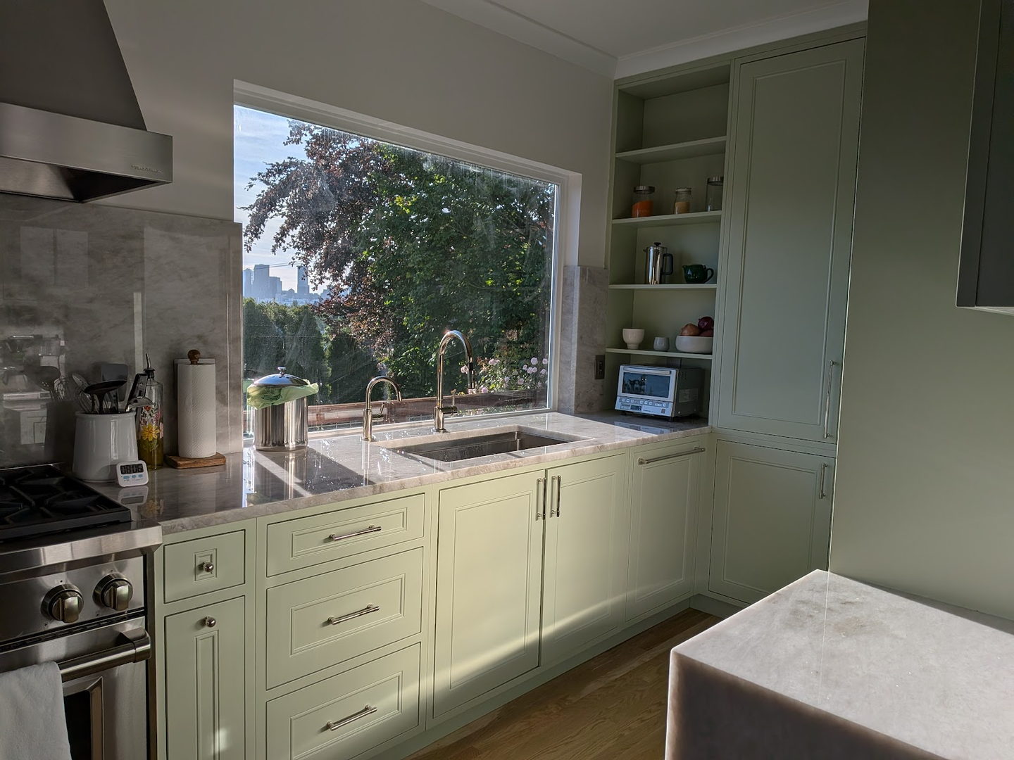Photograph from Julia GY's review
