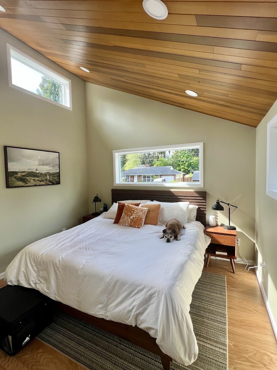 Photograph from Matthew White's review